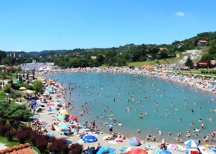 A First Class Za 4 Osobe 2 Spavace Sobe *